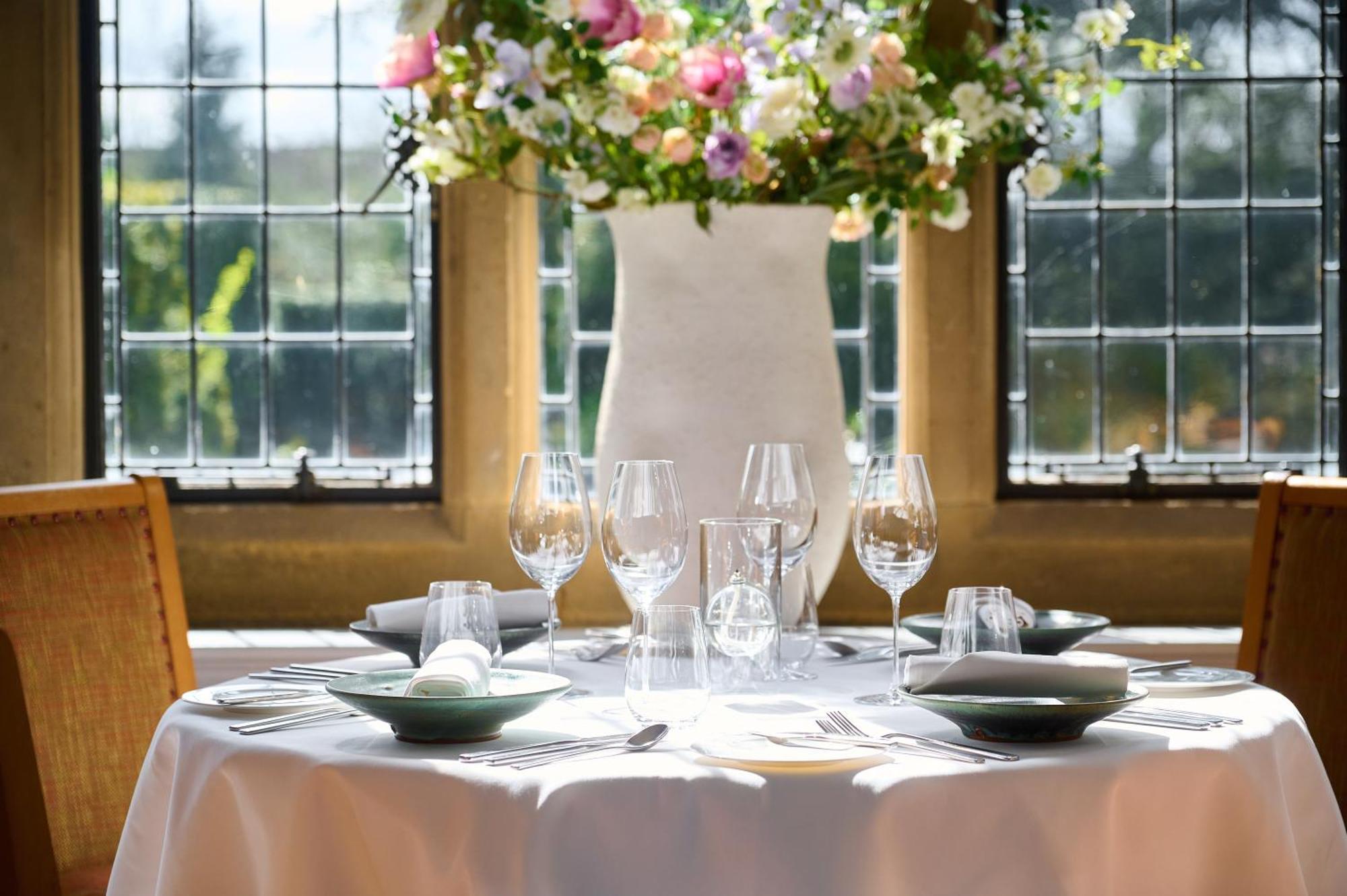 Fischers Baslow Hall - Chatsworth Exterior foto